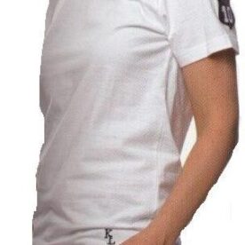 A person wearing white shirt and pants